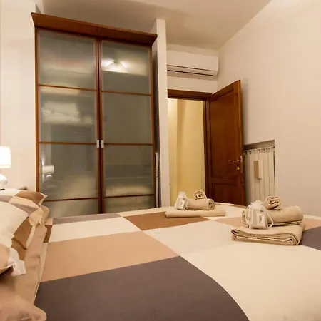 Double Two De' Magnoli